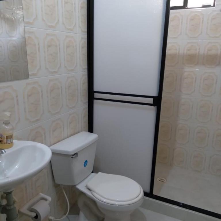Casa Hotel La Esperanza - Double Room with Private Bathroom - 8