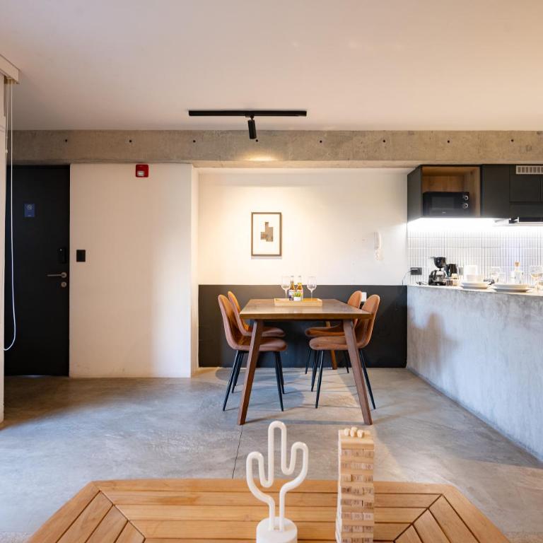 MMXX Apartments by Vibrant - One-Bedroom Apartment - 11