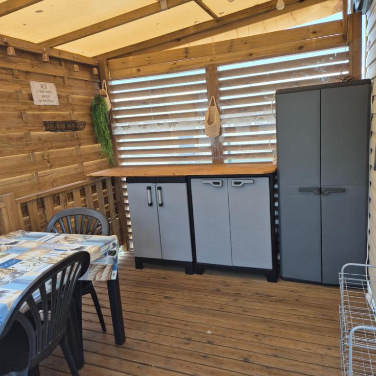 Mobil-home Climatisé 6 personnes à Port La Nouvelle - Maison 3 Chambres - 2
