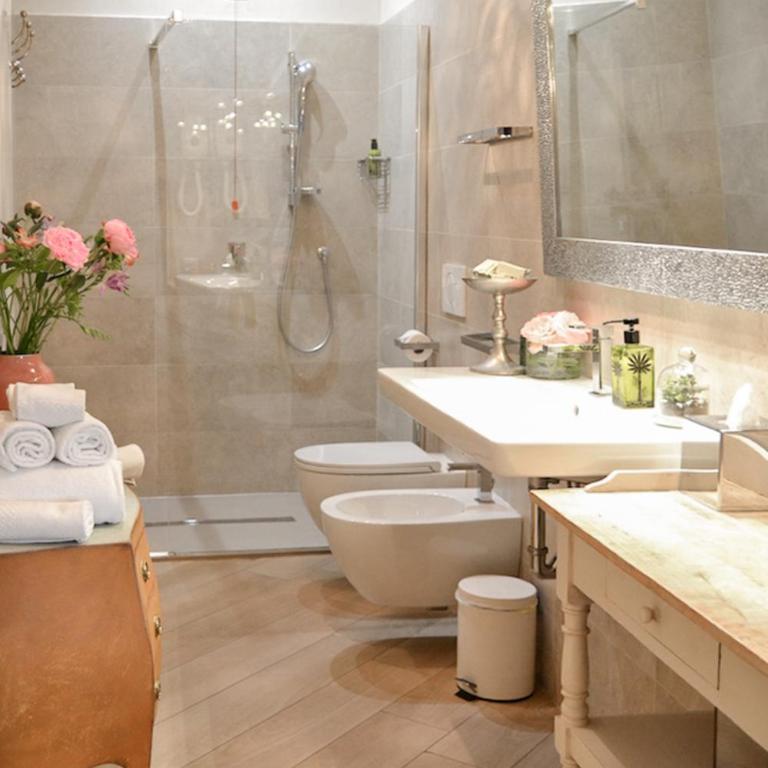 La Dolce Vita Boutique Apartment Elegant Terrace Ponte Pietra - Appartamento con Terrazza - 50