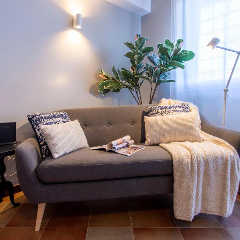 Emilia Modern Apartment with Free Parking - Appartamento con 2 Camere da Letto - 1