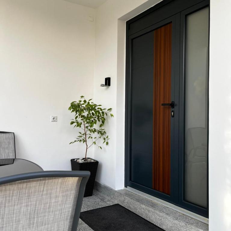 Anna apartman - balkon i besplatan parking - One-Bedroom Apartment - 35