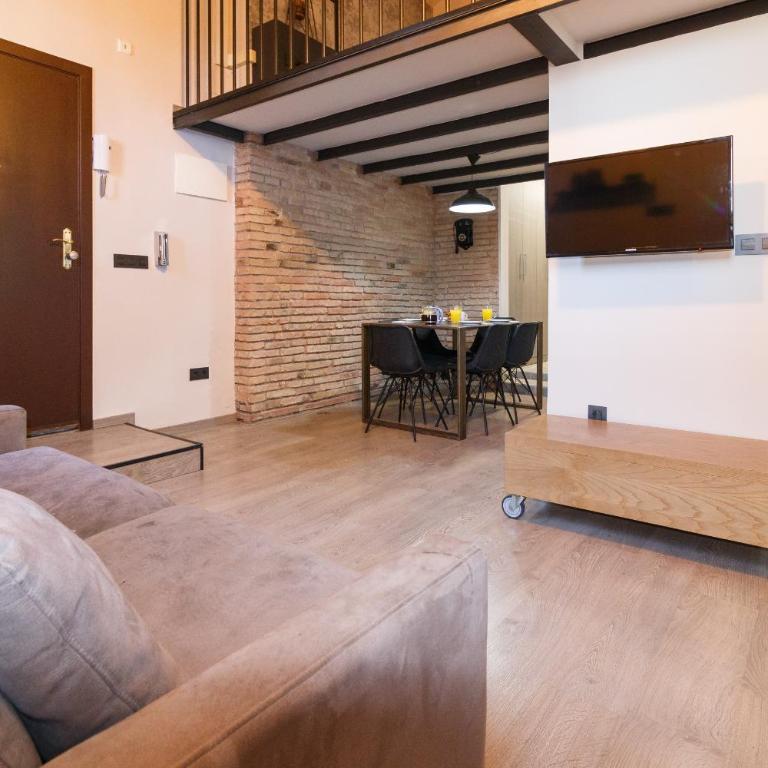 Cozy Equipped Duplex in Poblenou Ideal for 4 Guests and Close to Public Transport - Apartment - 17