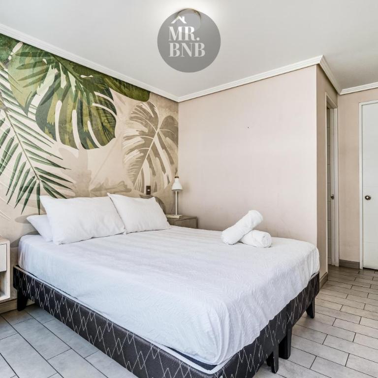 Morandé Apartments by MR BNB - Three-Bedroom Apartment with Balcony - 2