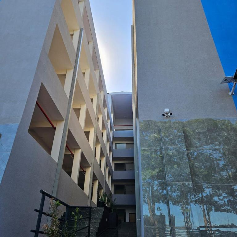 Easy Access Apartment - Ciudad del Este - Habitación con cama grande - 1