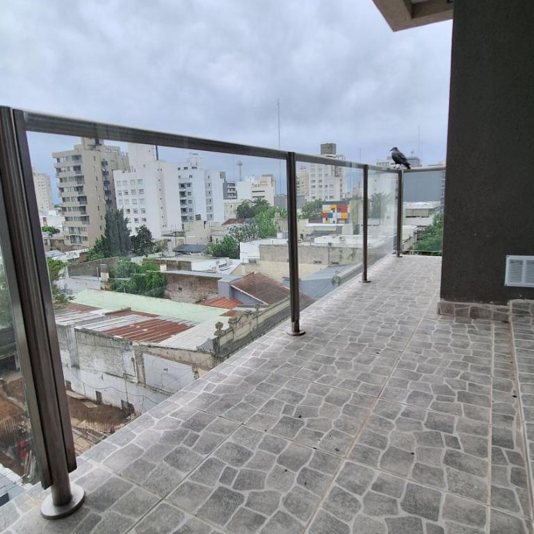 Departamento con balcón, hasta 4 personas, en Tandil, a metros de la plaza principal, con wi fi - Apartamento de 1 dormitorio - 16