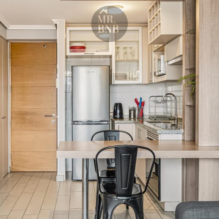 Morandé Apartments by MR BNB - Two-Bedroom Apartment with Mountain View - 18
