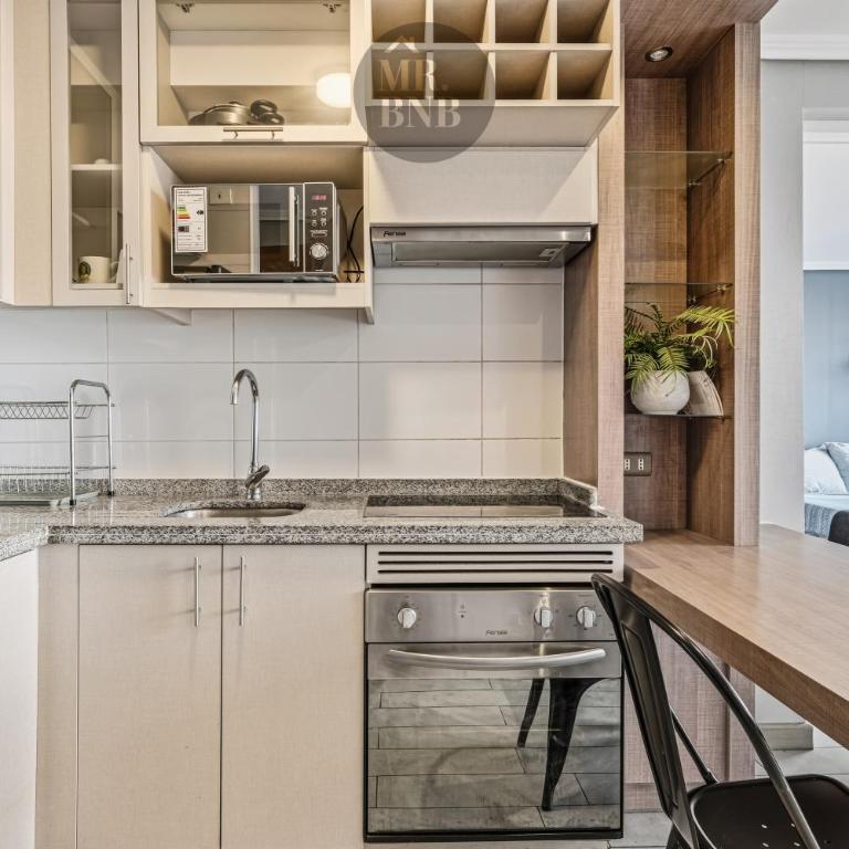 Morandé Apartments by MR BNB - Two-Bedroom Apartment with Mountain View - 13