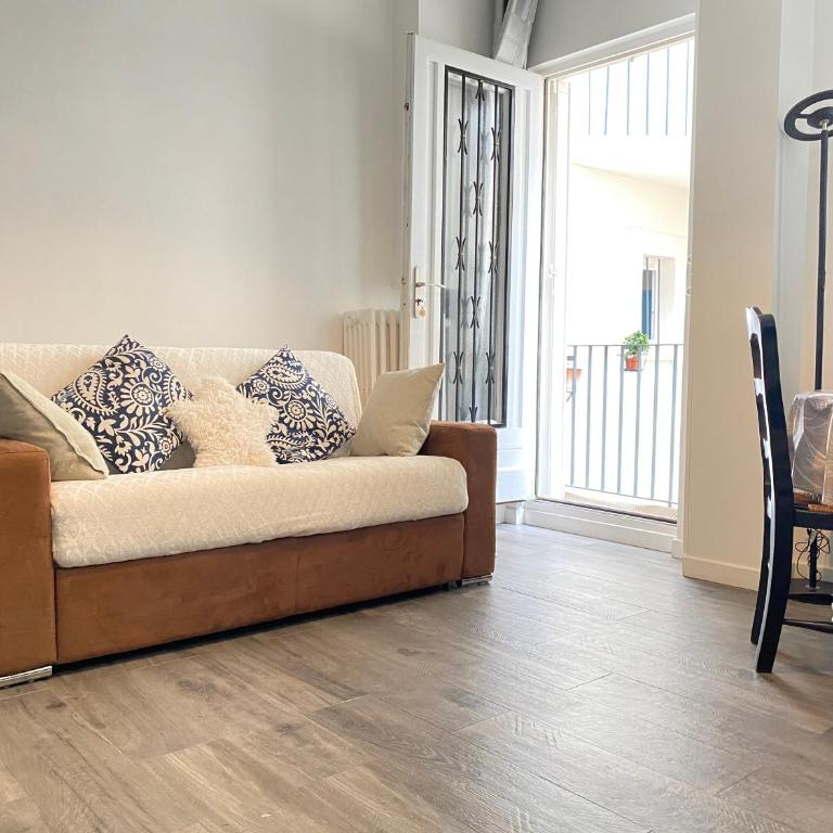 Notre Dame in Latin Quarter Stylish Flat for 6 - Appartement 2 Chambres avec Balcon - 6