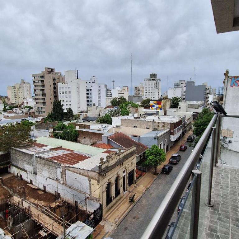Departamento con balcón, hasta 4 personas, en Tandil, a metros de la plaza principal, con wi fi - Apartamento de 1 dormitorio - 8
