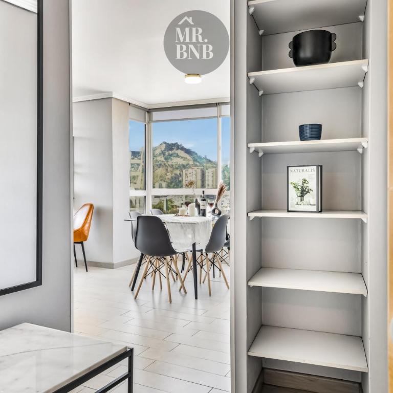 Morandé Apartments by MR BNB - Three-Bedroom Apartment with Mountain View - 5