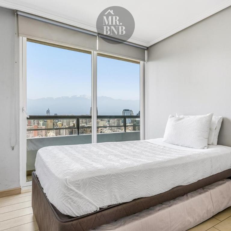 Morandé Apartments by MR BNB - Three-Bedroom Apartment with Mountain View - 5