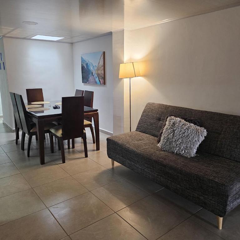 Apartamentos Zona Circunvalar Por Parceros Group - Three-Bedroom Standard Apartment - 2