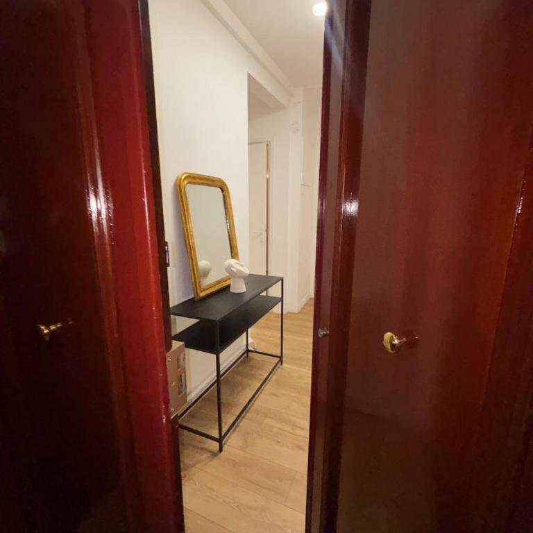Tour Eiffel ,Champs-Élysées, Flandrin - Appartement 2 Chambres avec Terrasse - 2