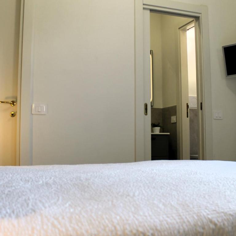 YR Apartments Duomo - 5 Min Walk to Duomo - Appartamento con 1 Camera da Letto - 15