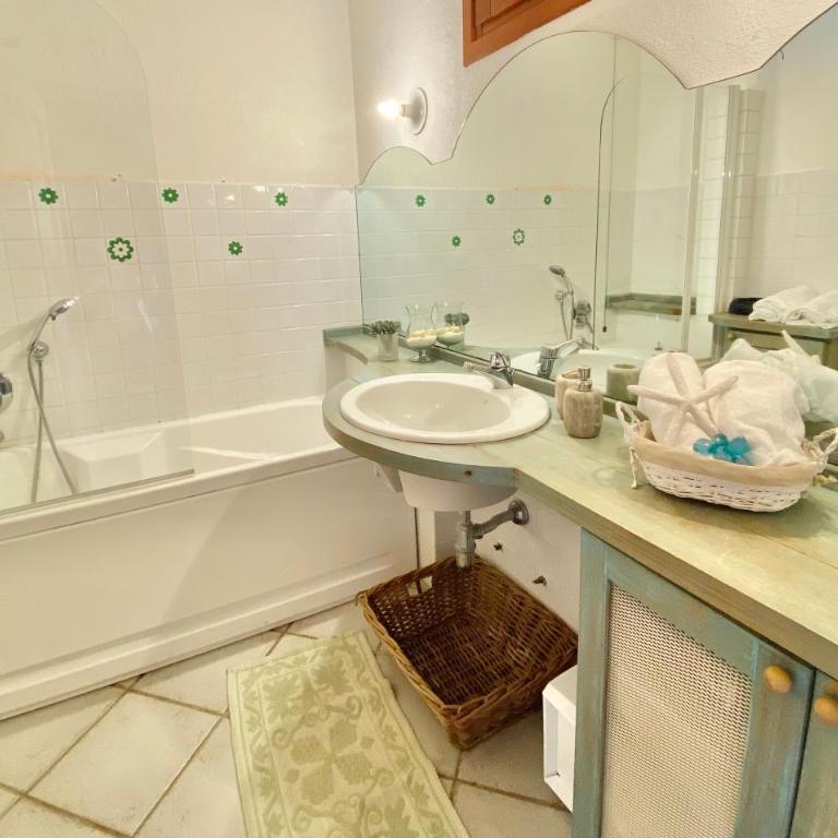 Luxury apartment Ginestra sea view with common swimming pool just 50 mt from the beach - Appartamento con 2 Camere da Letto - 27