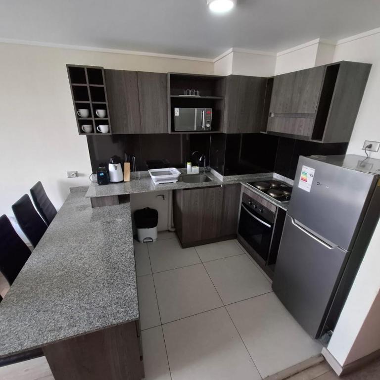Alojamiento moderno y bien conectado a pasos del Metro y centros urbanos - One-Bedroom Apartment - 2