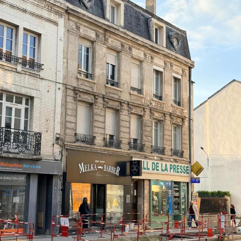 Appartement à Reims - Wi-Fi & Netflix - Apartamento de 1 dormitorio - 11