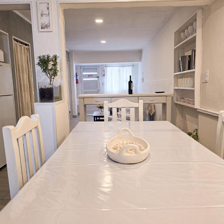 Casa con Pileta, Parrilla y Acceso con Rampa - Apartamento de 2 dormitorios - 3