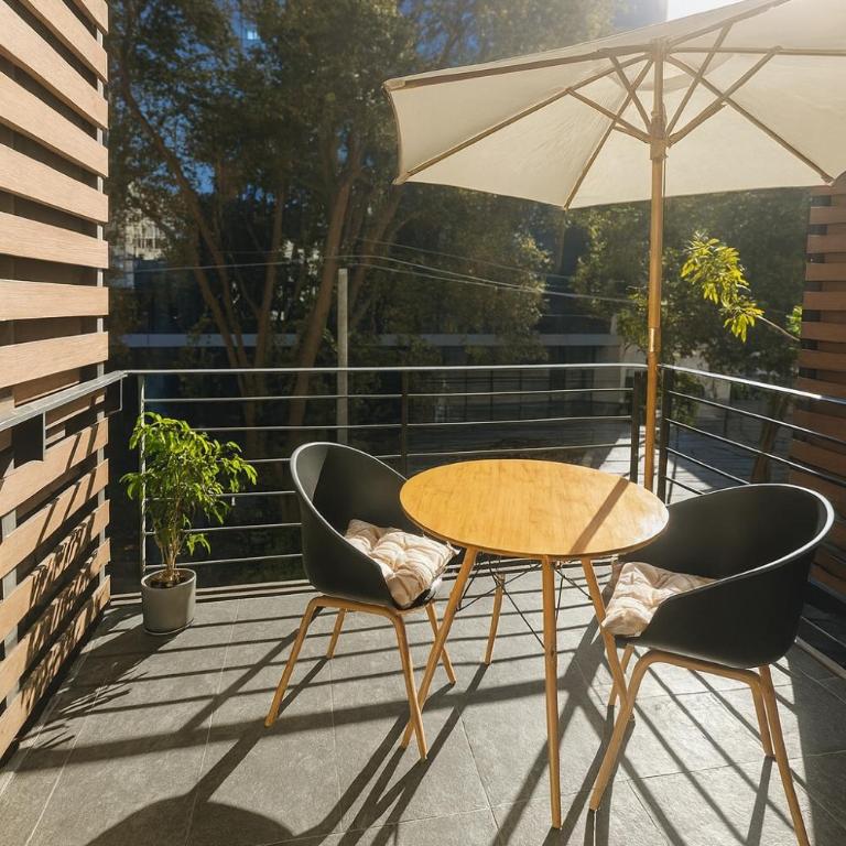 Luxury Loft en el corazón de Providencia - piscina y parking gratis - One-Bedroom Apartment - 10