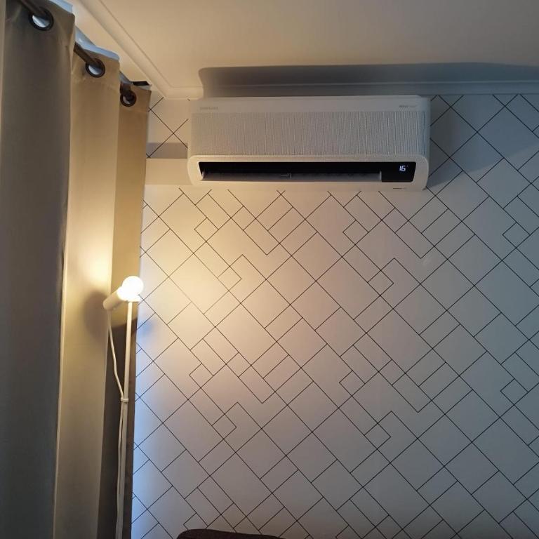 Apartamento con Vista a la Cordillera y Estacionamiento en Santiago Centro Modern apartment with mountain view and parking in Santiago Centre - One-Bedroom Apartment with Balcony and Mountain View - 10