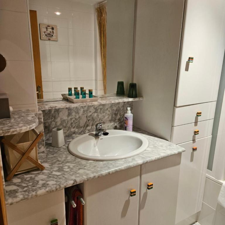 Apartamento con garaje y piscina en Oropesa del Mar - Apartamento de 2 dormitorios - 7