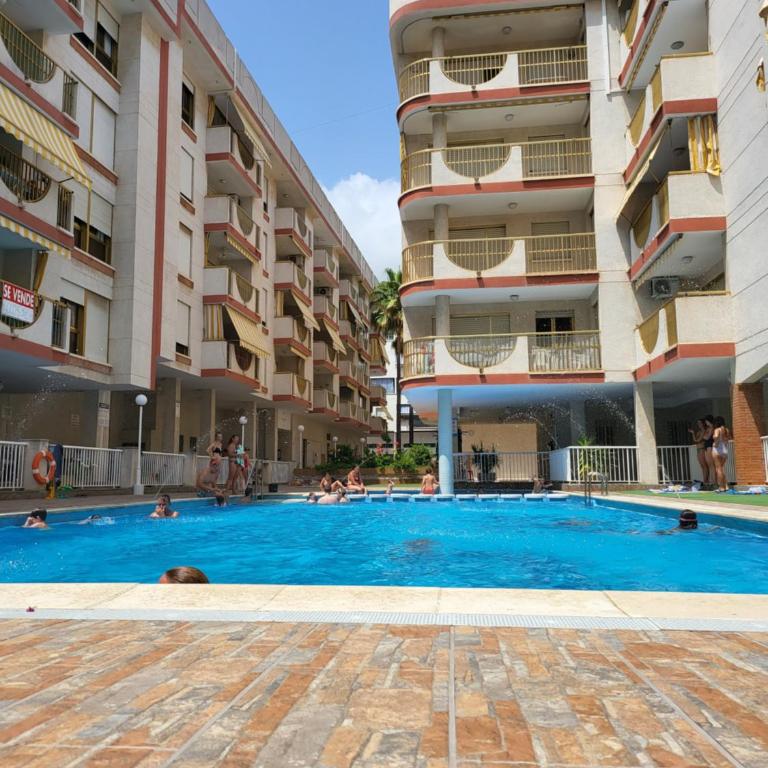 Apartamento con garaje y piscina en Oropesa del Mar - Apartamento de 2 dormitorios - 26