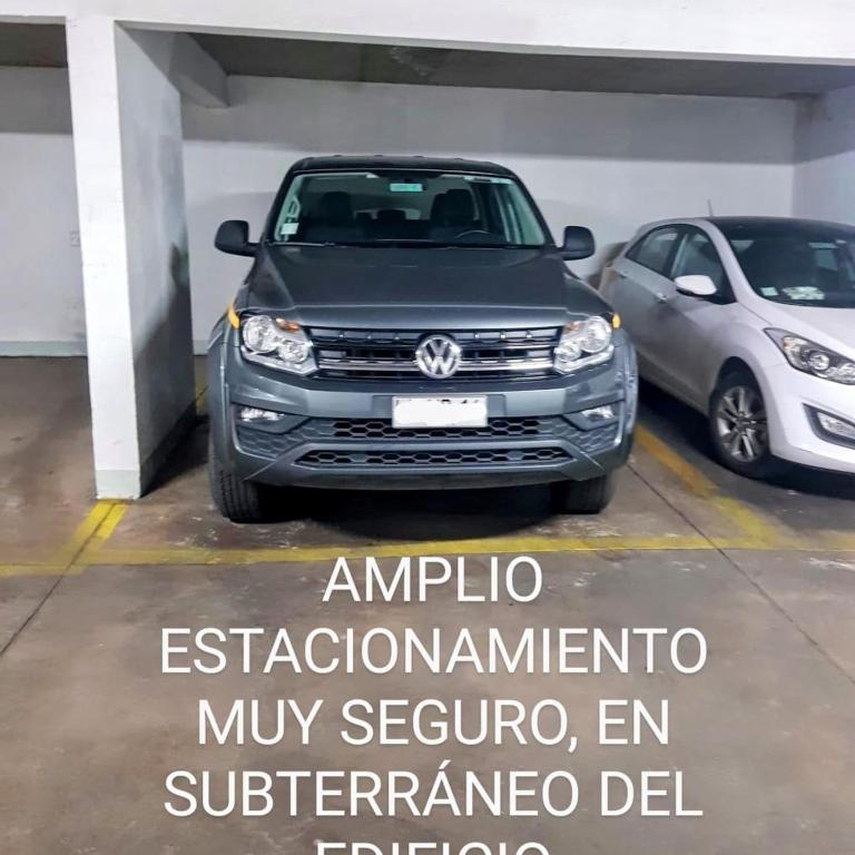 Apartamento con Vista a la Cordillera y Estacionamiento en Santiago Centro Modern apartment with mountain view and parking in Santiago Centre - One-Bedroom Apartment with Balcony and Mountain View - 26