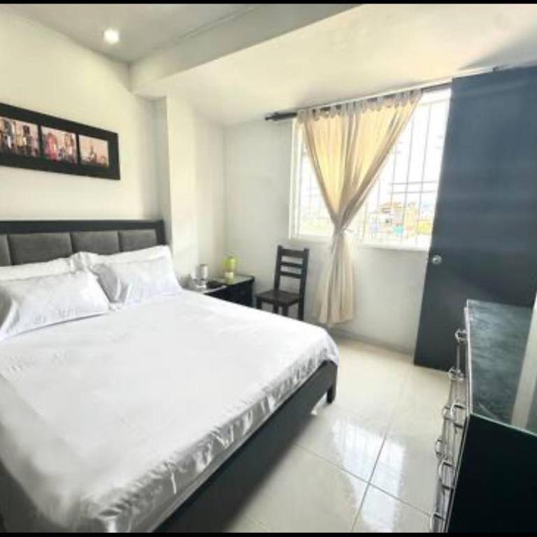 Apartamento amoblado - Three-Bedroom Apartment - 5