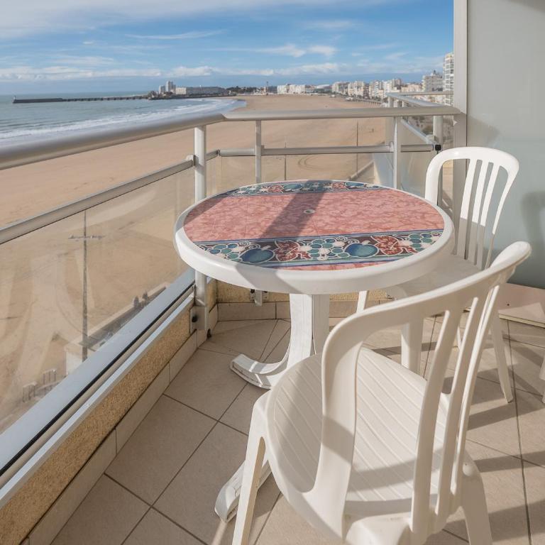 Appartement 1 chambre avec balcon, face à la plage - FR-1-197-592 - Apartment - 3