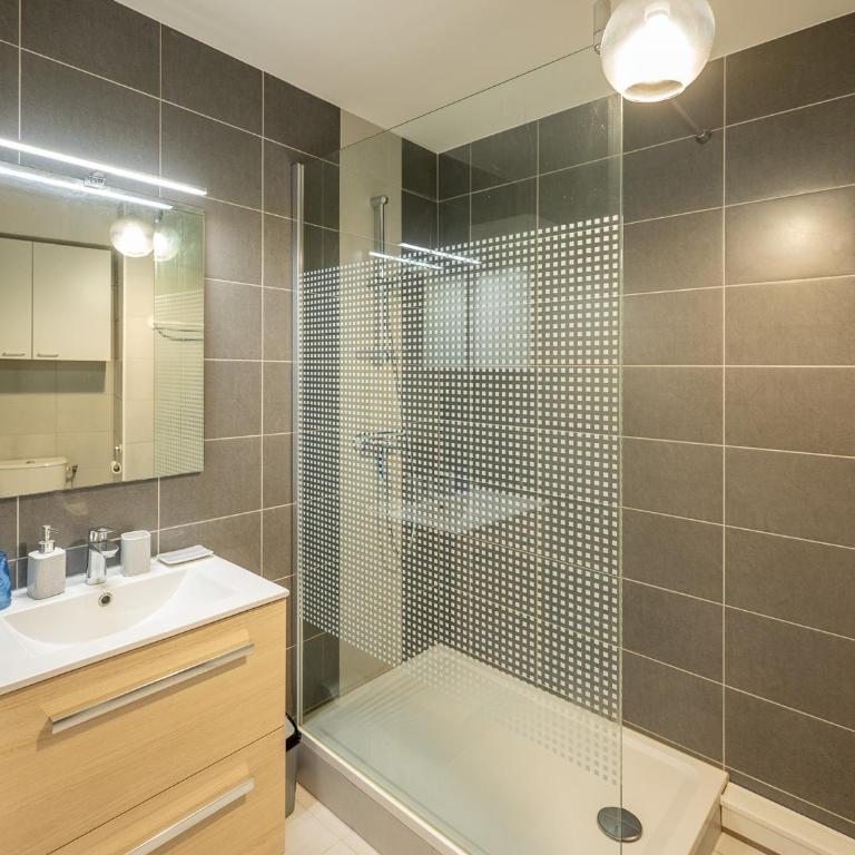 Appartement 1 chambre avec balcon, face à la plage - FR-1-197-592 - Apartment - 17