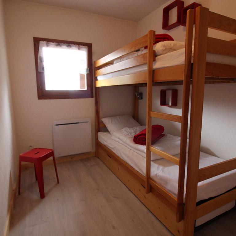 Appartement 2 chambres, pied de piste, parking, 6 personnes - FR-1-836-18 - Appartamento - 6