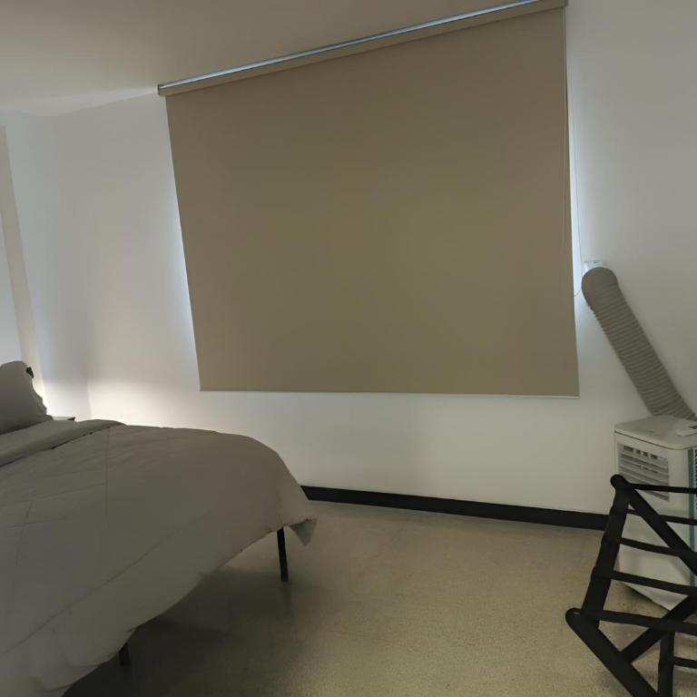 Lindo Apartamento Full Equipo con 2 habitaciones y Amplia Terraza con Agua y Ascensor - Two-Bedroom Apartment - 4