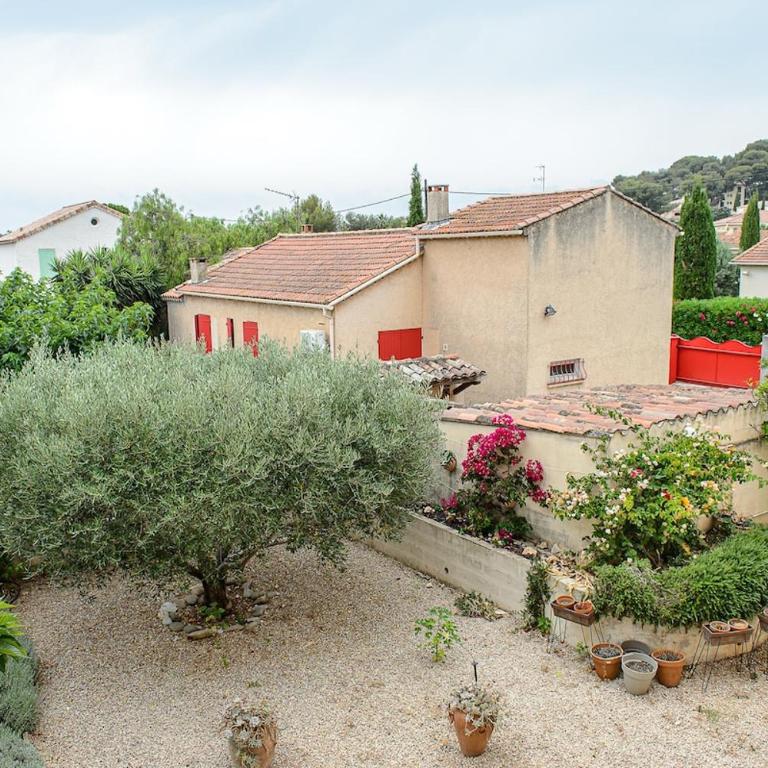 Petit Paradis à Sanary au calme 2 chs clim parking - Apartment mit 2 Schlafzimmern und Terrasse - 6