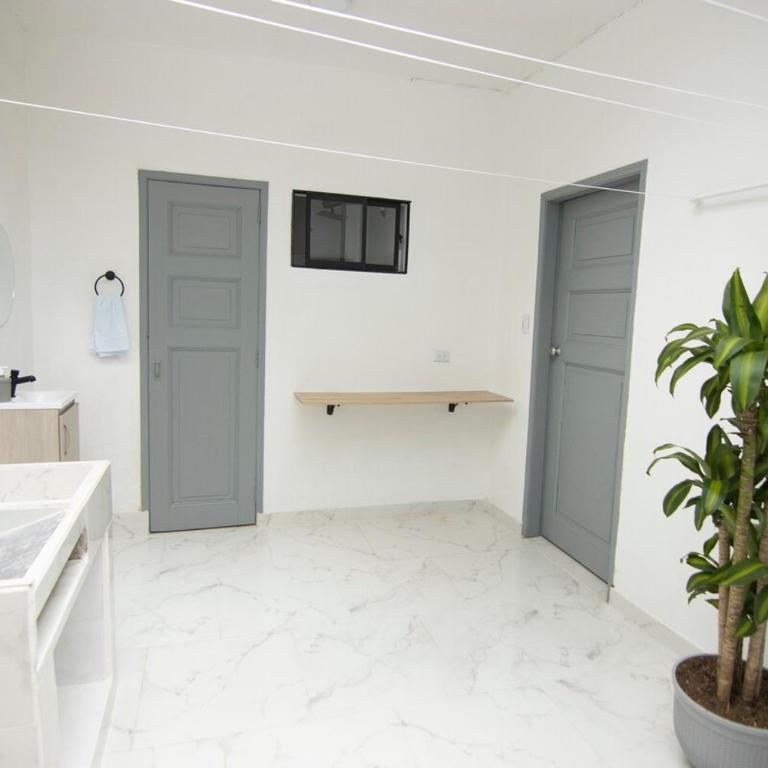 Medellin La 70 - Laureles - Three-Bedroom Apartment - 6