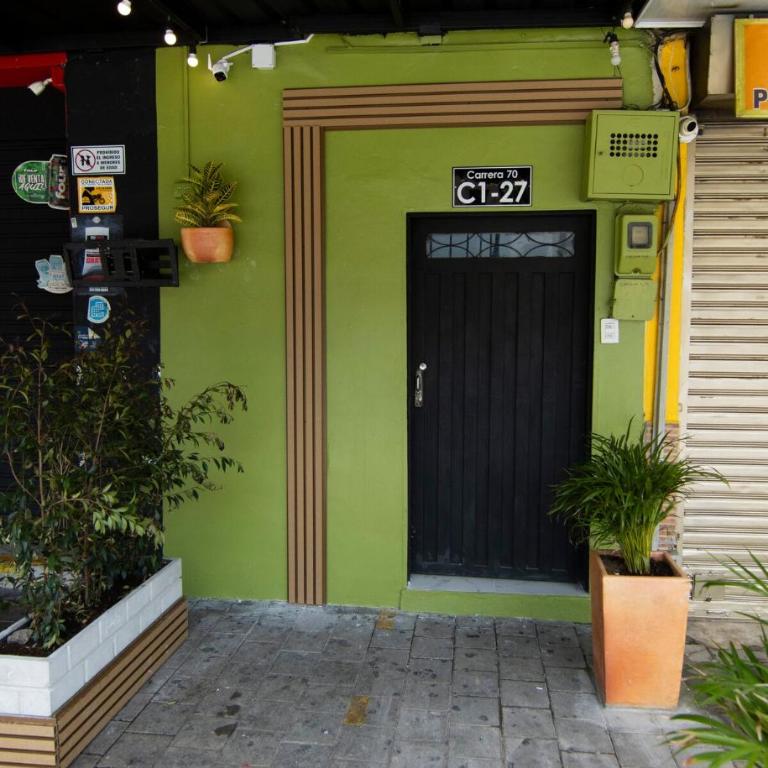 Medellin La 70 - Laureles - Three-Bedroom Apartment - 11