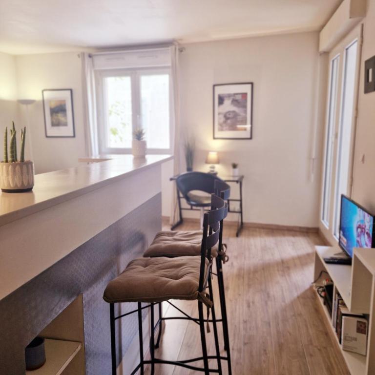 Charmant appart central avec Terrasse & Clim - Appartement avec Terrasse - 19