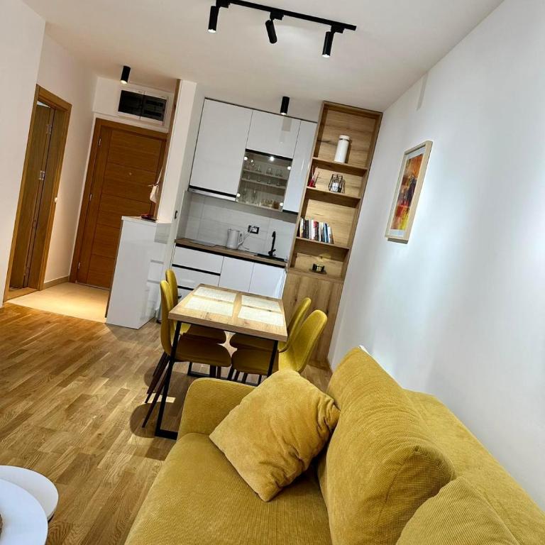 Gold Apartman - One-Bedroom Apartment - 7