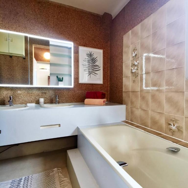 Charmant dupleix à La Baule, proche de la mer - Three-Bedroom Apartment - 7
