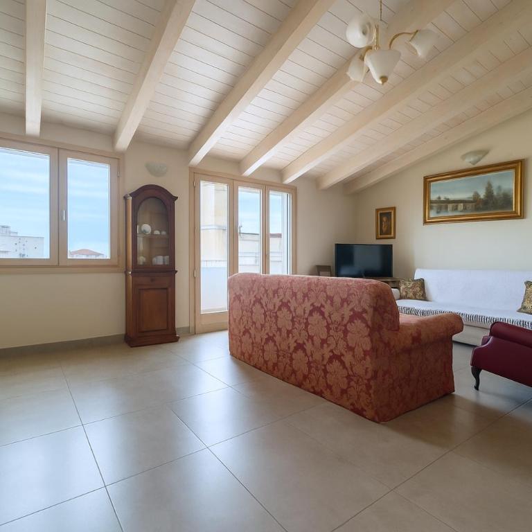 G&G Vacation Apartment - Two-Bedroom Apartment with Sea View - 19