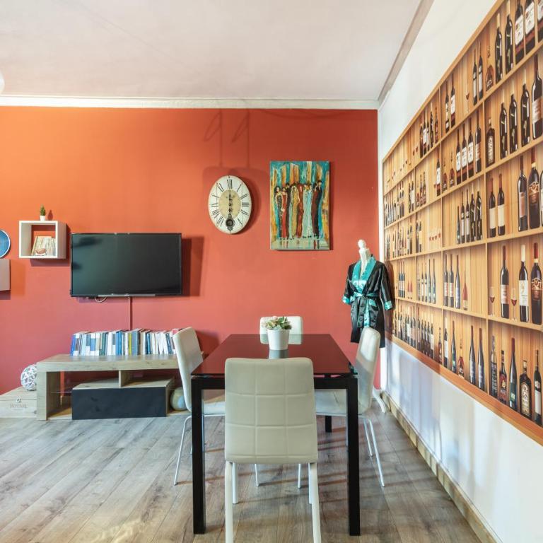 Hostly-The Piramide Soul Roma-10min to Colosseum - Two-Bedroom Apartment - 5
