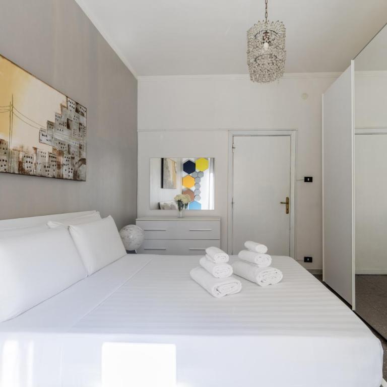 Hostly-The Piramide Soul Roma-10min to Colosseum - Two-Bedroom Apartment - 22