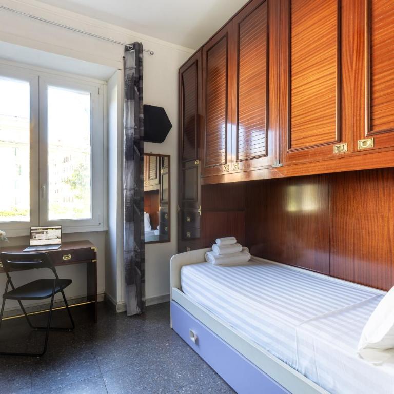 Hostly-The Piramide Soul Roma-10min to Colosseum - Two-Bedroom Apartment - 25