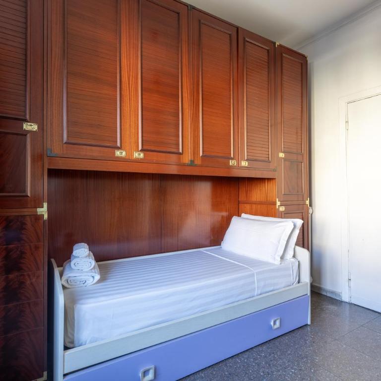 Hostly-The Piramide Soul Roma-10min to Colosseum - Two-Bedroom Apartment - 23