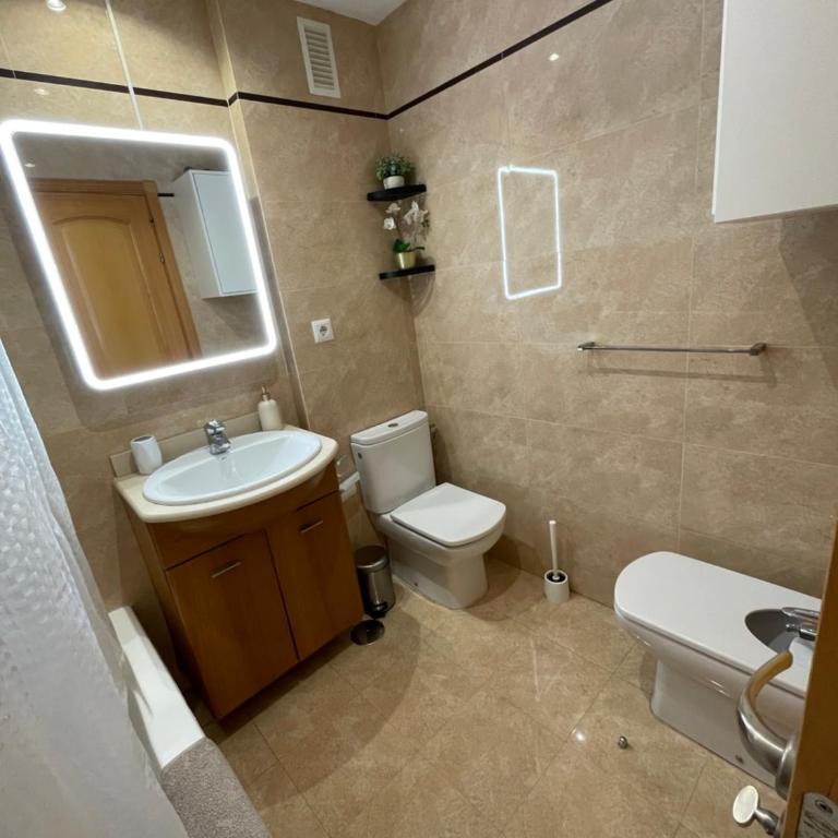 Pisito Solysal, céntrico y cerca de la playa - Apartamento de 2 dormitorios - 6