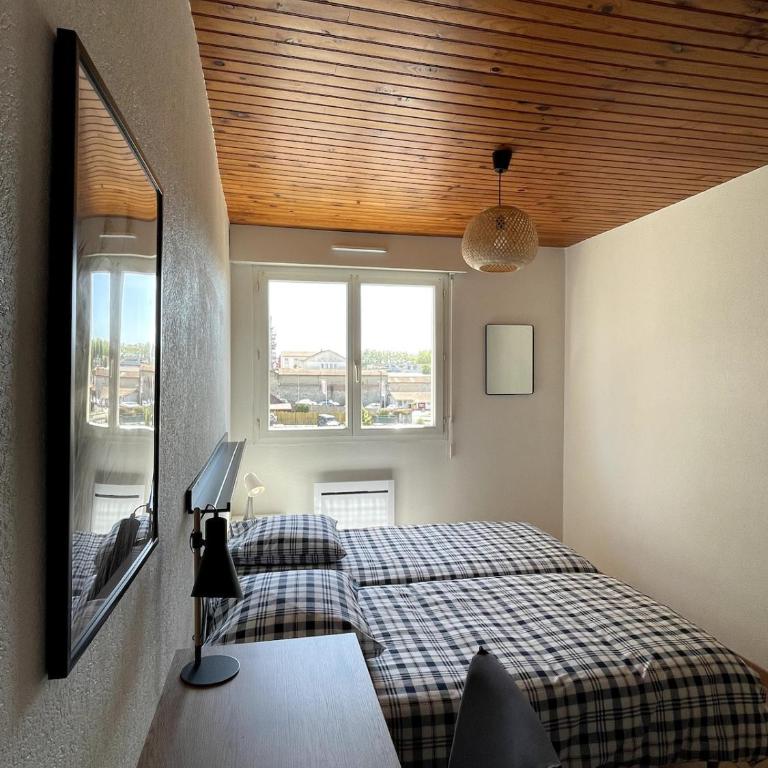 Bel appartement , 2 chambres, idéalement situé - Appartement 2 Chambres - 9