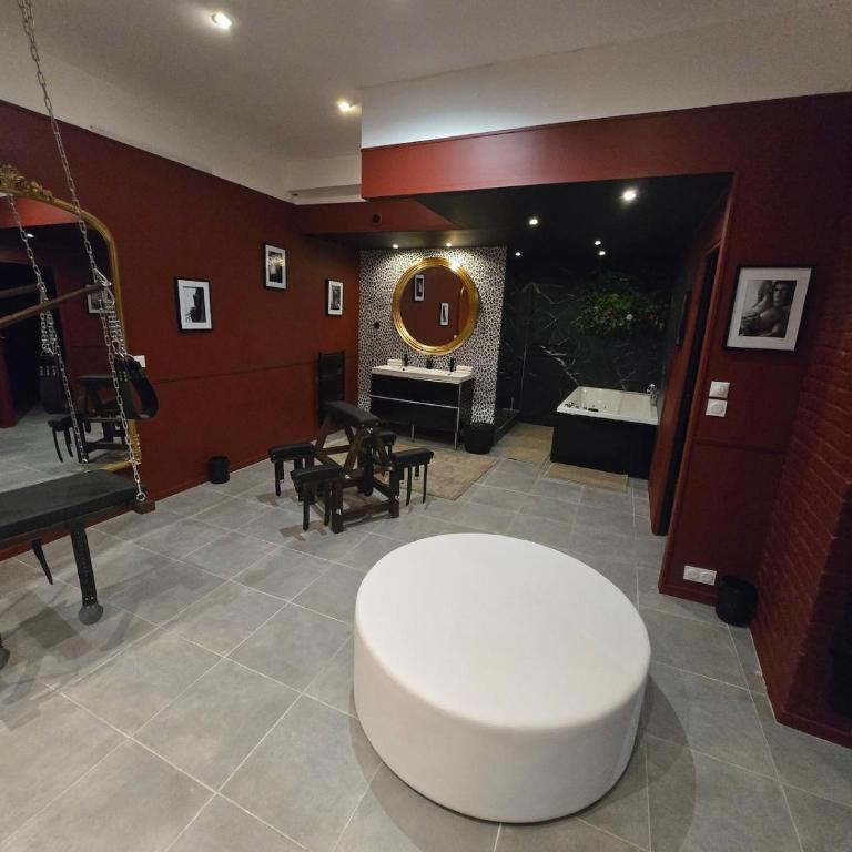 Love room - Jacuzzi - Salle de jeux complète - Apartment mit 2 Schlafzimmern - 1