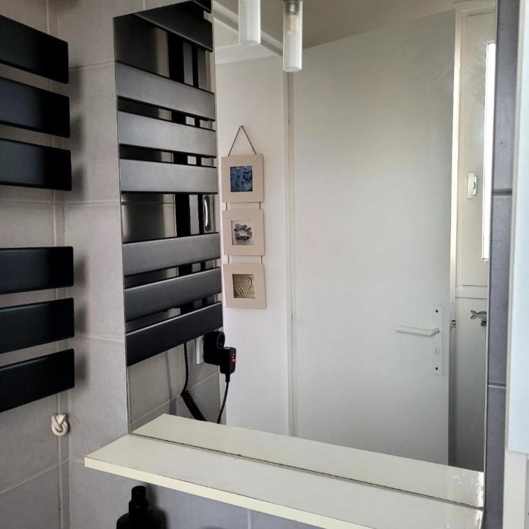 Manon's Studio Vue Mer, Grand Balcon et Parking - Studio with Balcony - 22