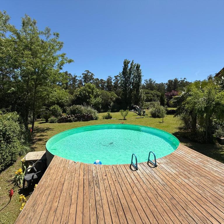 Casa de campo en Tandil con wifi y piscina - Vacation Home - 1