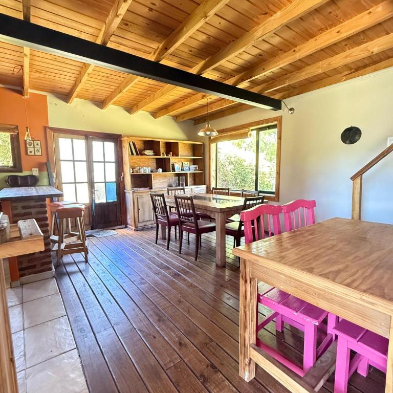 Casa de campo en Tandil con wifi y piscina - Vacation Home - 9